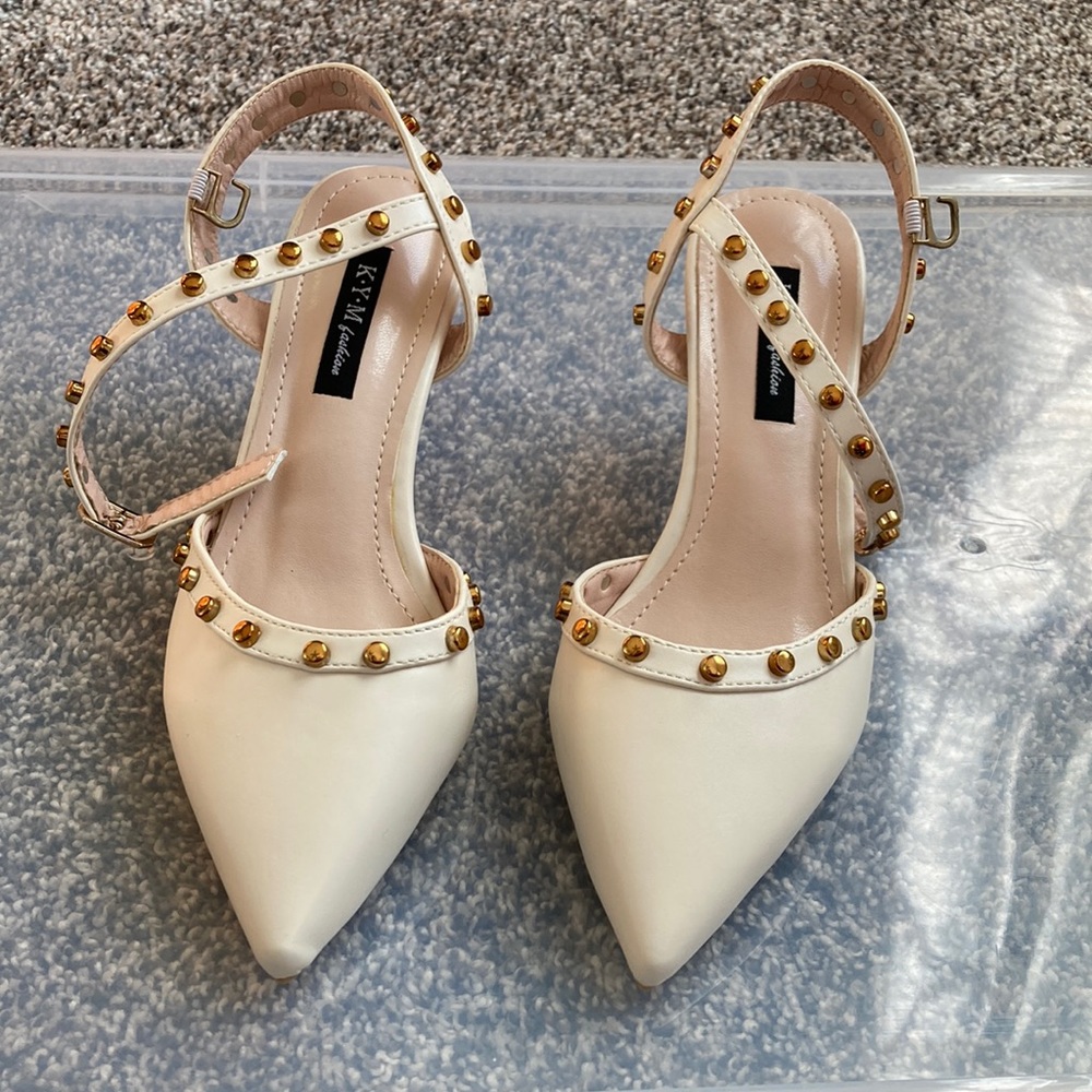 Studded pointed heels with straps, size 5, new